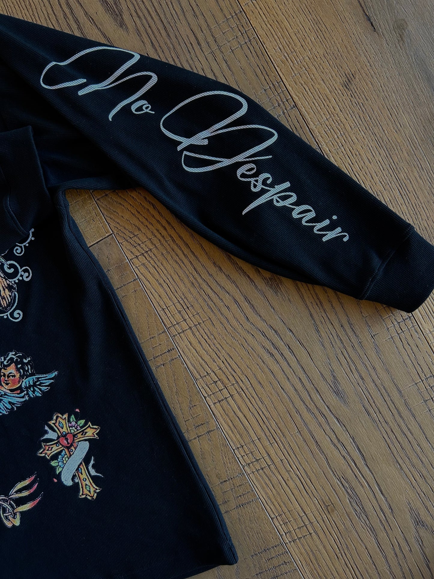 “BrokePhobia LongSleeve”